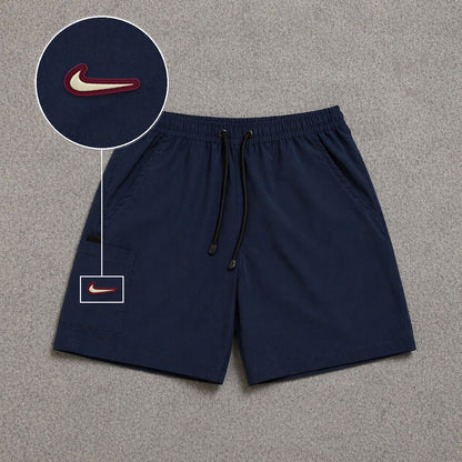 Short Cargo Street com Bolso Funcional Azul Escuro com patch Nike Resinado Marrom