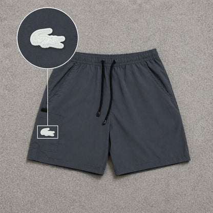 Short Cargo Street com Bolso Funcional Cinza com patch Lacoste Sp Branco