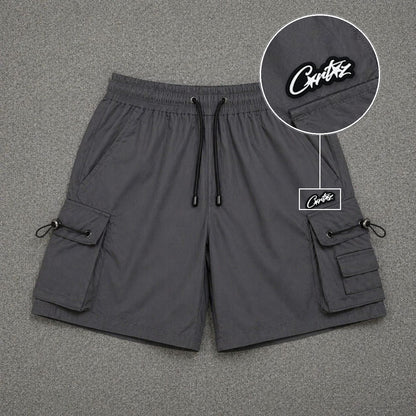 Short Cargo Streetwear Dual Pocket Cinza Chumbo com patch Cortez Escrito