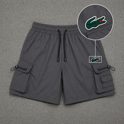Short Cargo Streetwear Dual Pocket Cinza Chumbo com patch Lacoste Sp