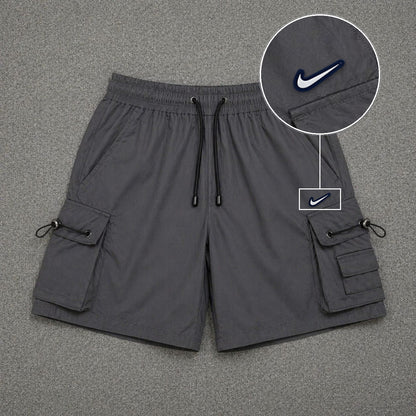Short Cargo Streetwear Dual Pocket Cinza Chumbo com patch Nike Resinado B P