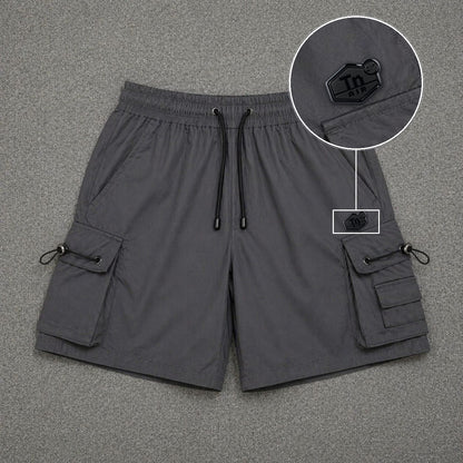 Short Cargo Streetwear Dual Pocket Cinza Chumbo com patch Tn Resinado Preto