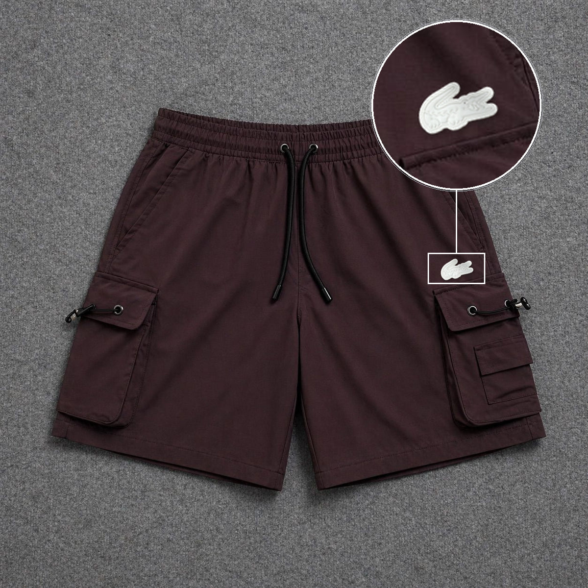 Short Cargo Streetwear Dual Pocket Marrom com patch Lacoste Sp Branco