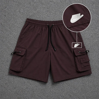 Short Cargo Streetwear Dual Pocket Marrom com patch Nike Branco