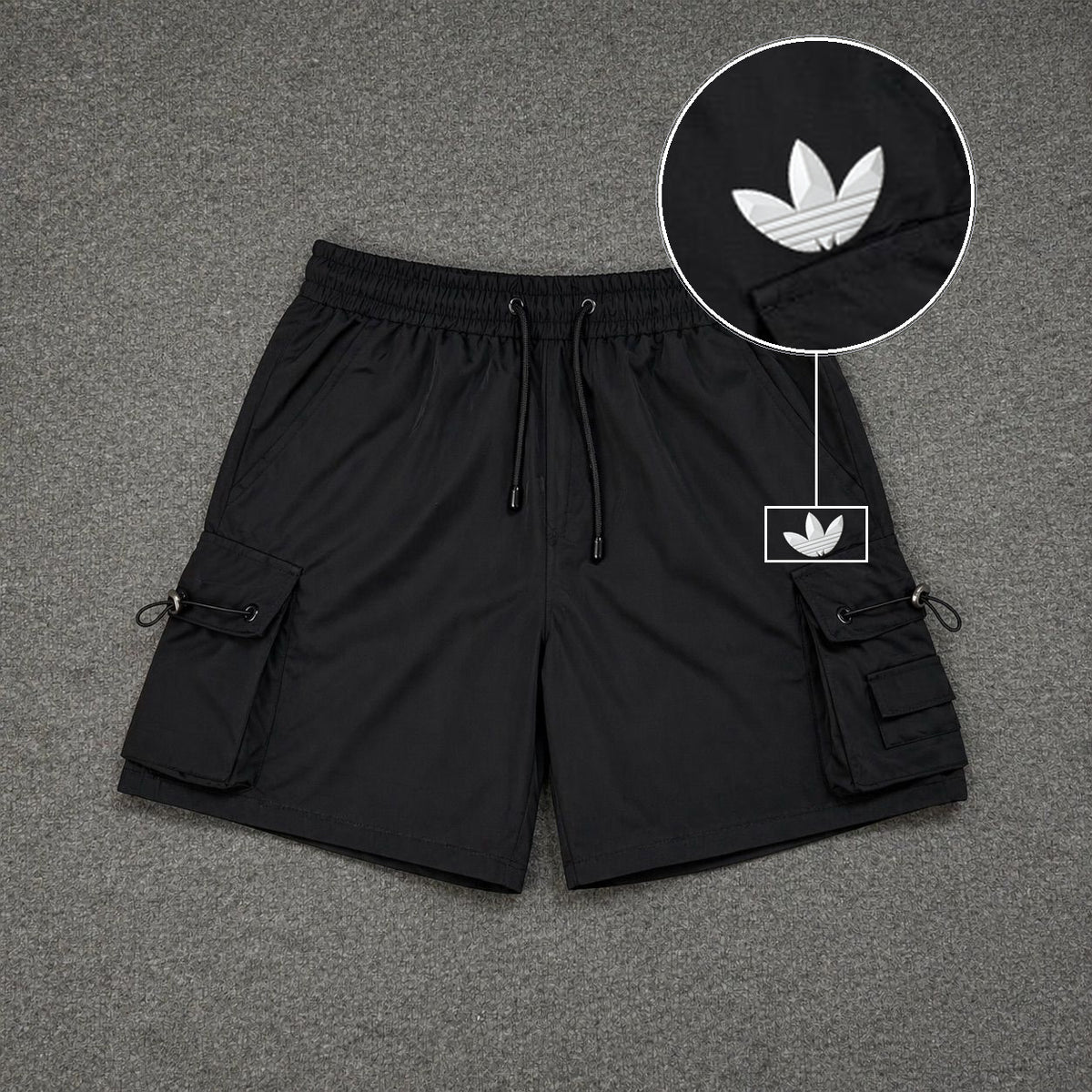 Short Cargo Streetwear Dual Pocket Preto com patch Adidas Branco