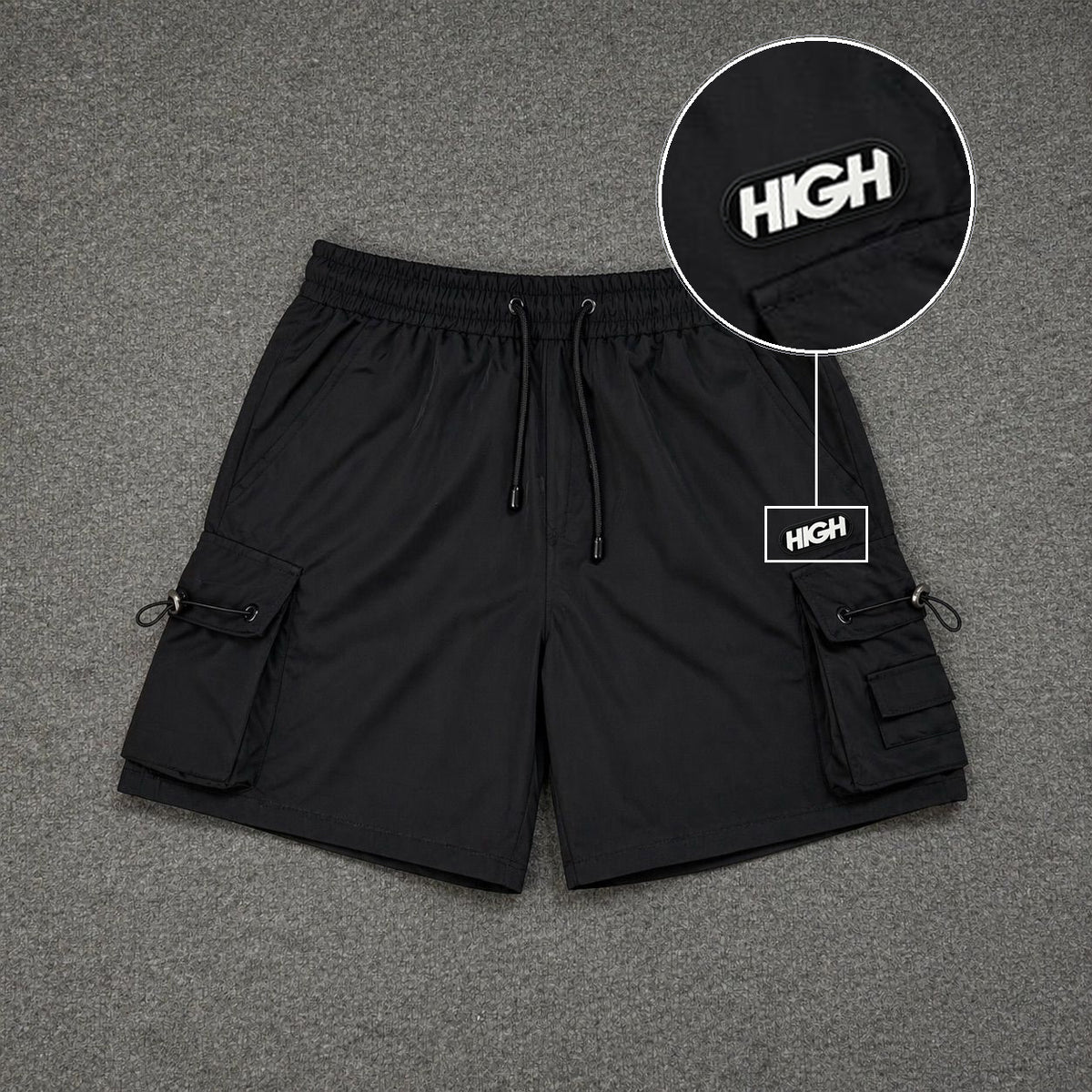 Short Cargo Streetwear Dual Pocket Preto com patch High Resina Oval Preta