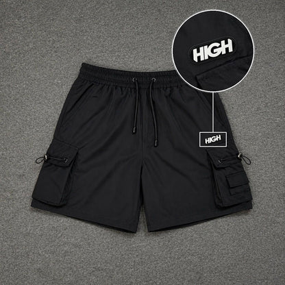 Short Cargo Streetwear Dual Pocket Preto com patch High Resina Oval Preta
