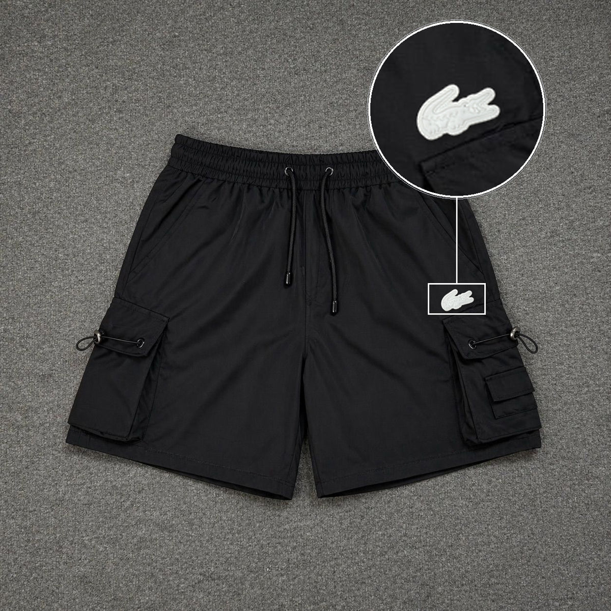 Short Cargo Streetwear Dual Pocket Preto com patch Lacoste Sp Branco