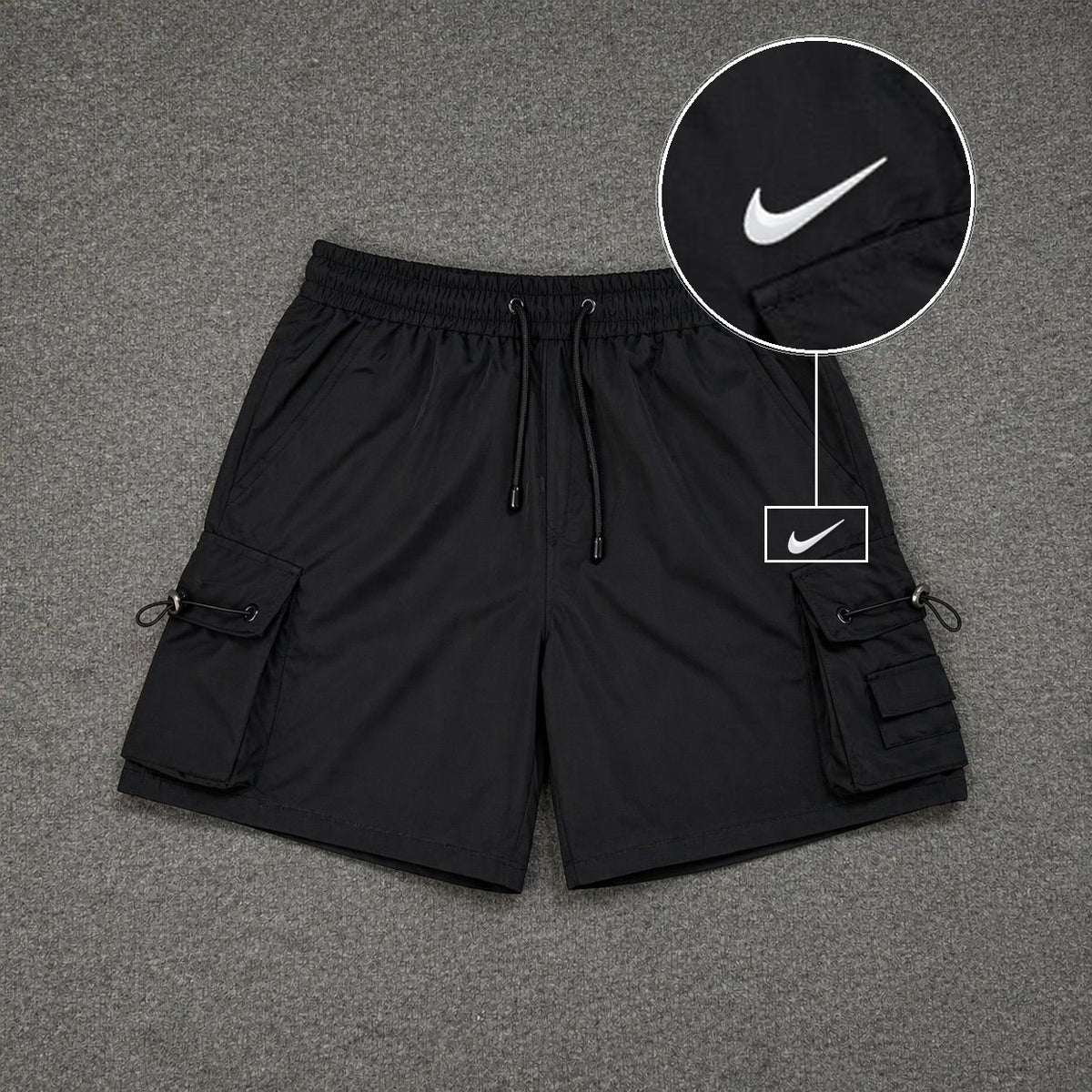 Short Cargo Streetwear Dual Pocket Preto com patch Nike Swoosh Branco