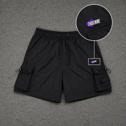 Short Cargo Streetwear Dual Pocket Preto com patch Thug Nine Oval Preto Com Roxo