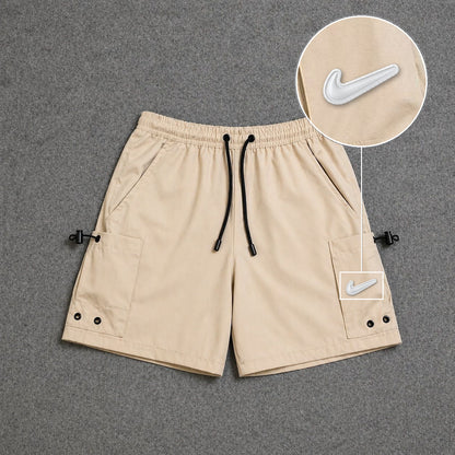 Short Cargo Streetwear Urban com Bolsos Laterais Bege com patch Nike Facao Sp Branca