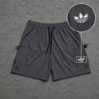 Short Cargo Streetwear Urban com Bolsos Laterais Cinza com patch Adidas P B