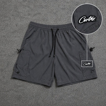 Short Cargo Streetwear Urban com Bolsos Laterais Cinza com patch Cortez Escrito