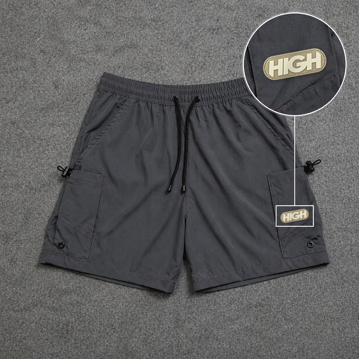 Short Cargo Streetwear Urban com Bolsos Laterais Cinza com patch High Resina Oval Bege