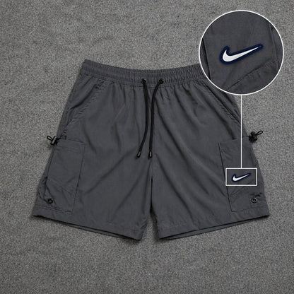 Short Cargo Streetwear Urban com Bolsos Laterais Cinza com patch Nike Resinado B P
