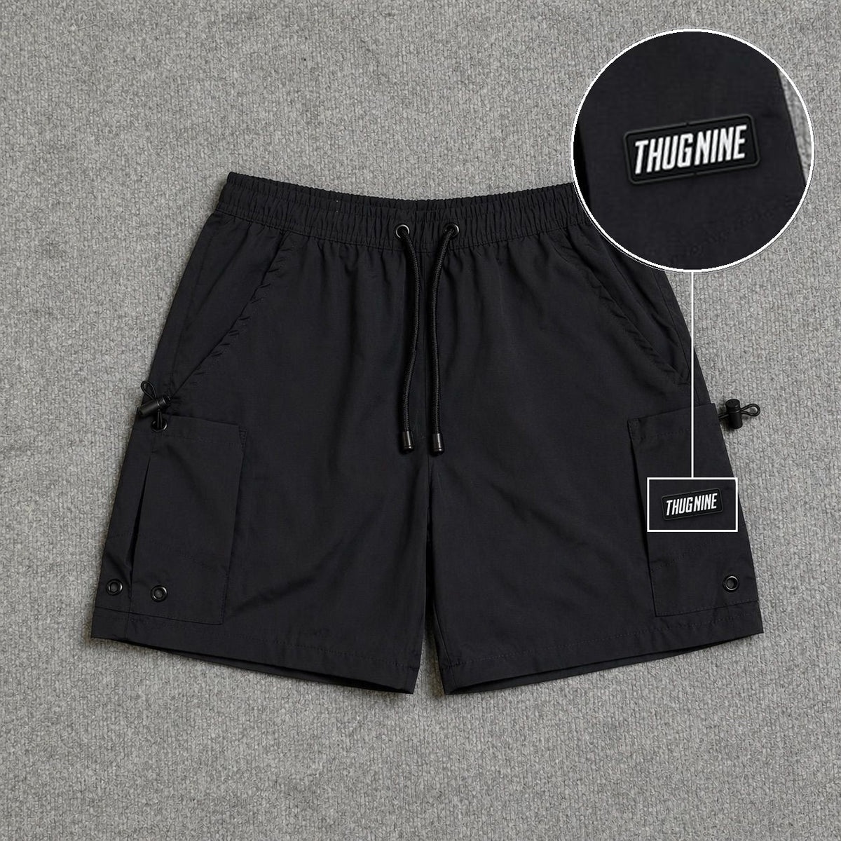 Short Cargo Streetwear Urban com Bolsos Laterais Preto com patch Thug Nine Retangular