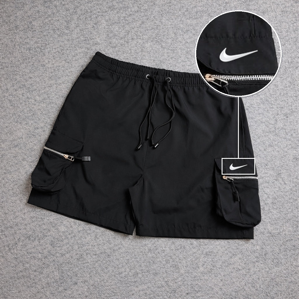 Short Premium Cargo Boll Black com patch Nike Swoosh Branco