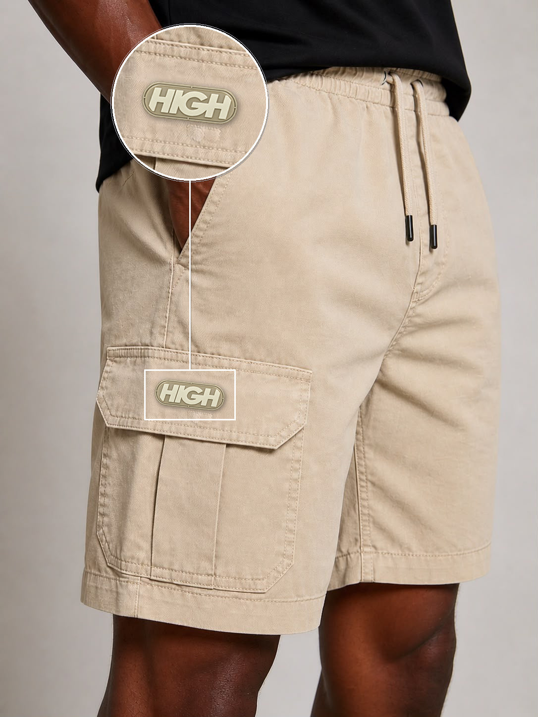 SHORT SARJA CARGO AREIA com patch High Resina Oval Bege