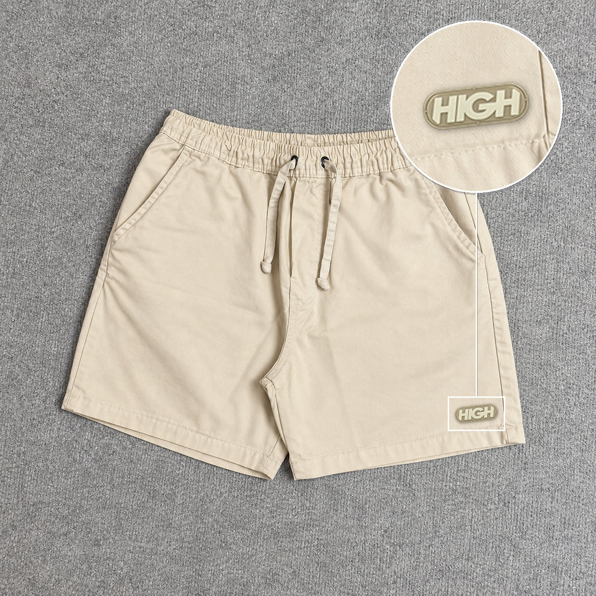 SHORT SARJA MAURICINHO AREIA com patch High Resina Oval Bege